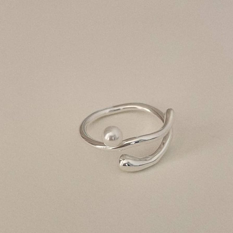 STERLING SILVER PEARL RING WITH 925 HALLMARK