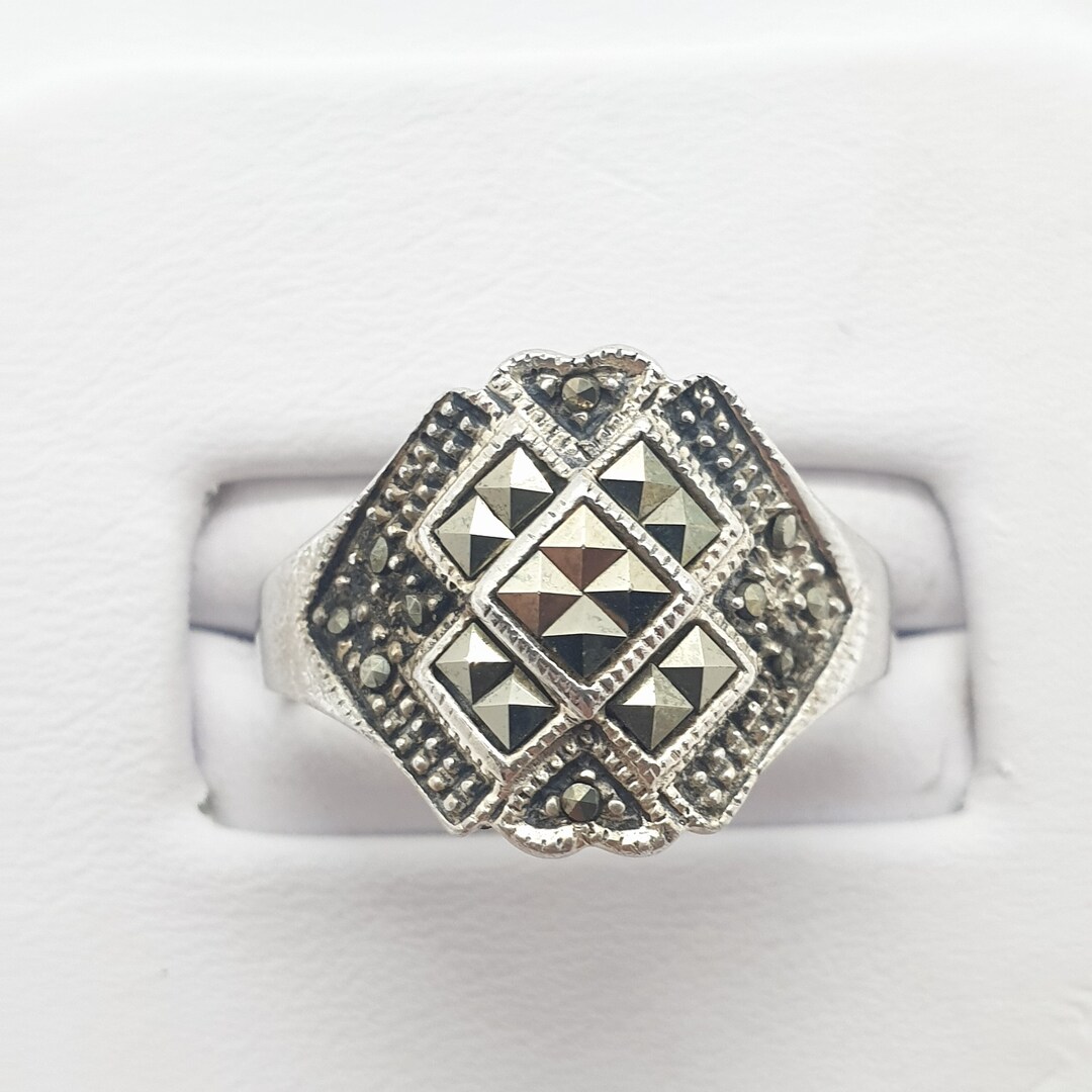 STERLING SILVER RECTANGLE STONE RING WITH  925 HALLMARK