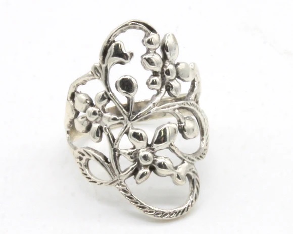 SILVER UNIQUE KALI RING WITH 925 HALLMARK